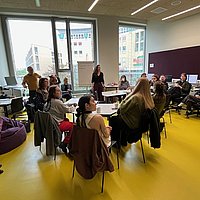 Studierende im neuen Mediendidaktikraum