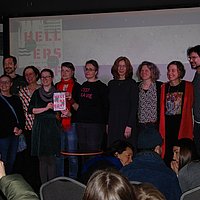 Das Foto zeigt BKS-Studierende in der Lettrétage.