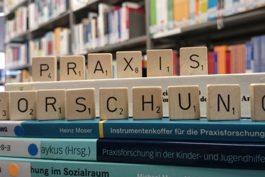 Vergrößern: Titelbild des Tagungsflyers